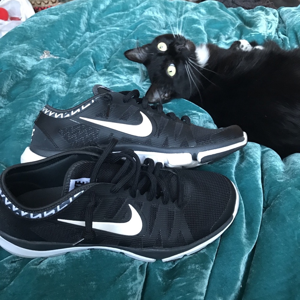 🖤NIKES🖤